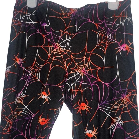 No boundaries Halloween decor, leggings, buttery soft, jrs large 11–13 - Picture 2 of 9